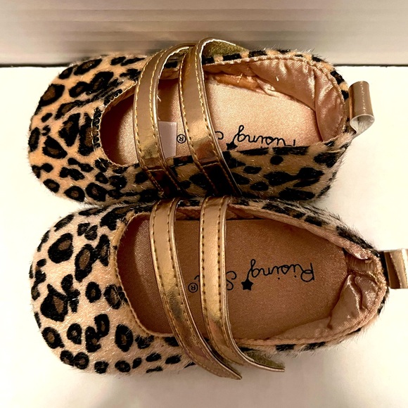 Rising Star Animal Print Baby Shoes - Picture 2 of 3